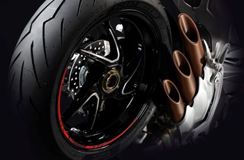 MV Agusta Brutale 800 RR 2018 - Bild 12